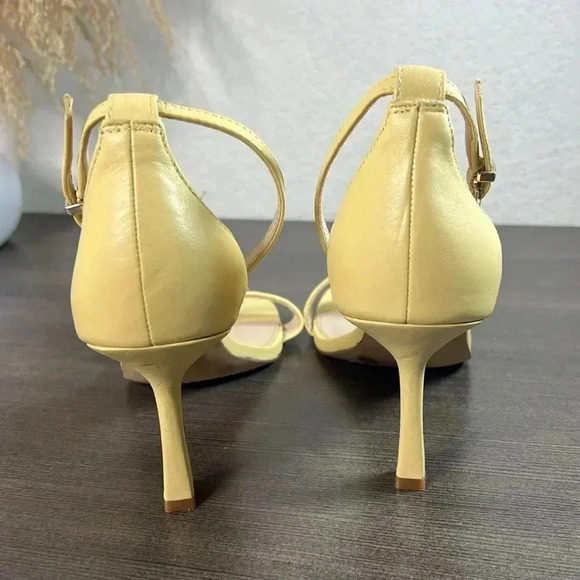 Vince Camuto Enella Ankle Strap Sandal Size 9M - Picture 4 of 10